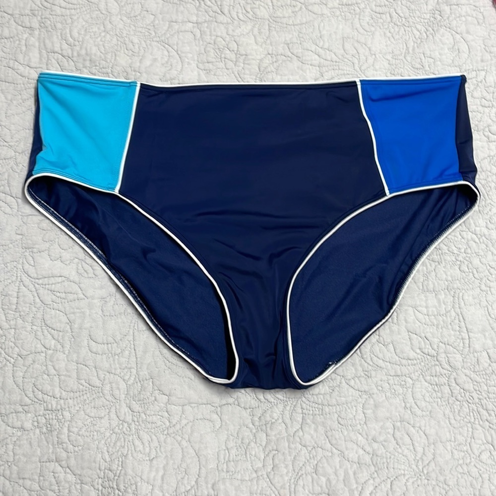 18W Lands End Swim Bottom A02 6466